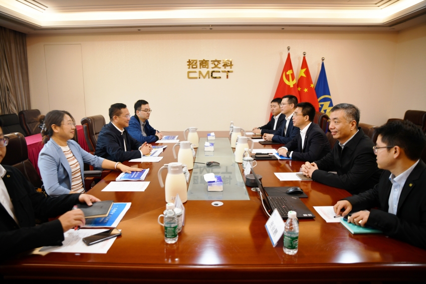 侯景滨到招商交科走访交流