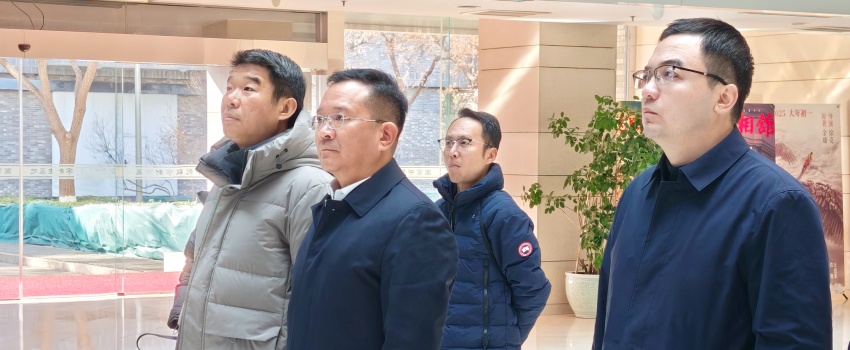 侯景滨带队赴中影集团走访交流