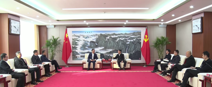 侯景滨赴南阳调研重点项目并到z6mg人生就是博华光宣讲党的二十届四中全会精神